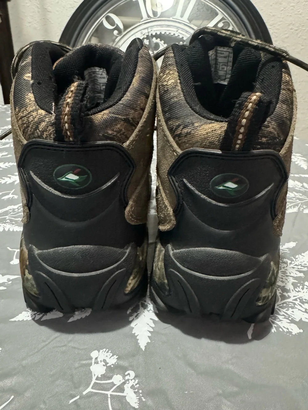 REDHEAD Men’s Size 8M Granite Waterproof Hiking Boots  Camo Worn Twice.